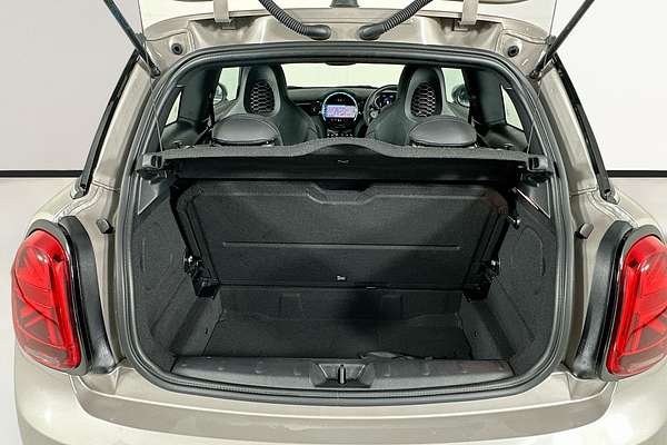 2024 MINI Hatch JCW CLASSIC F56