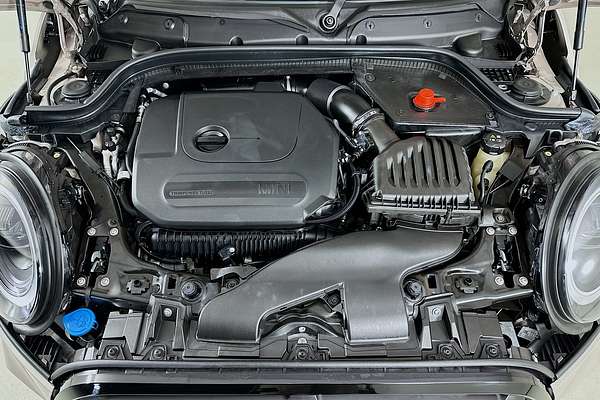 2024 MINI Hatch JCW CLASSIC F56