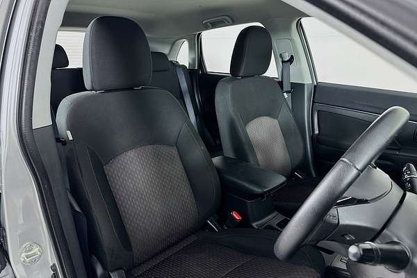2018 Mitsubishi ASX ES XC