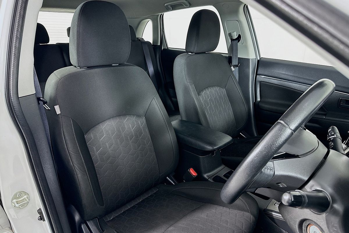 2020 Mitsubishi ASX ES XD