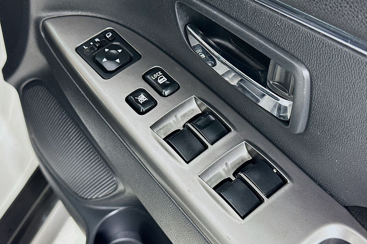 2021 Mitsubishi ASX ES XD