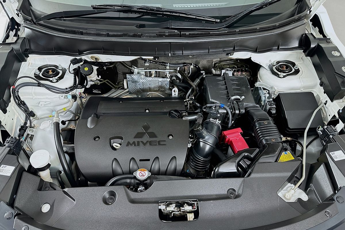 2020 Mitsubishi ASX ES XD