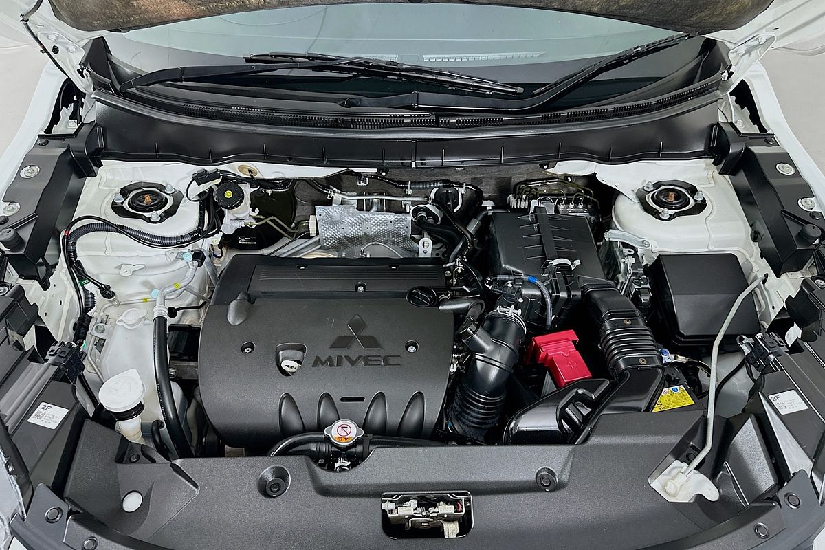 2020 Mitsubishi ASX ES XD