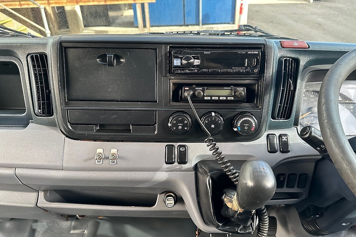 2012 Mitsubishi Canter 715 6.5 MWB (4x4) FG 4X4
