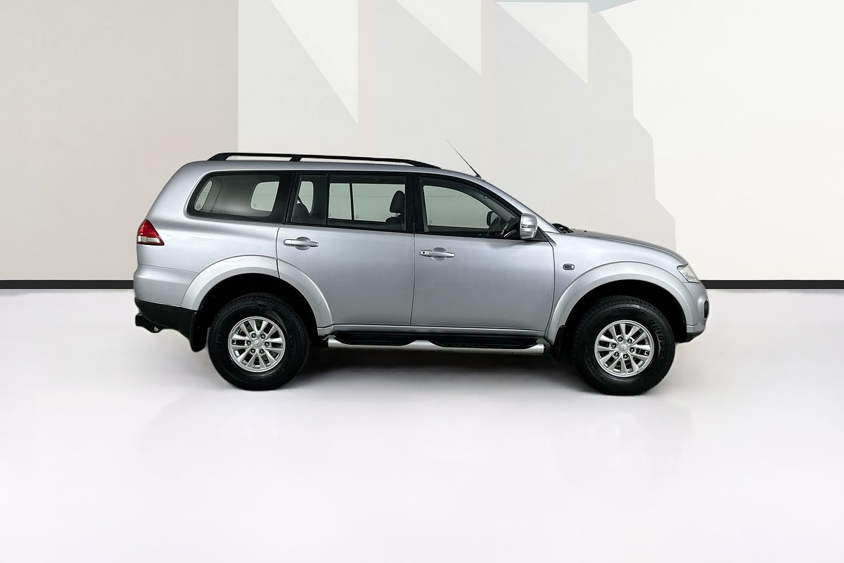 2015 Mitsubishi CHALLENGER (4x4) PC MY14