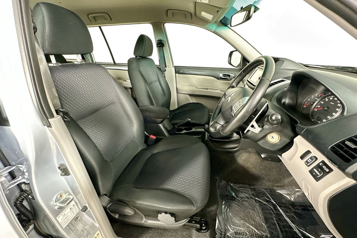 2015 Mitsubishi CHALLENGER (4x4) PC MY14