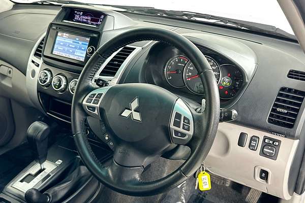 2015 Mitsubishi CHALLENGER (4x4) PC MY14