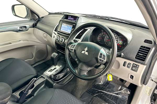 2015 Mitsubishi CHALLENGER (4x4) PC MY14