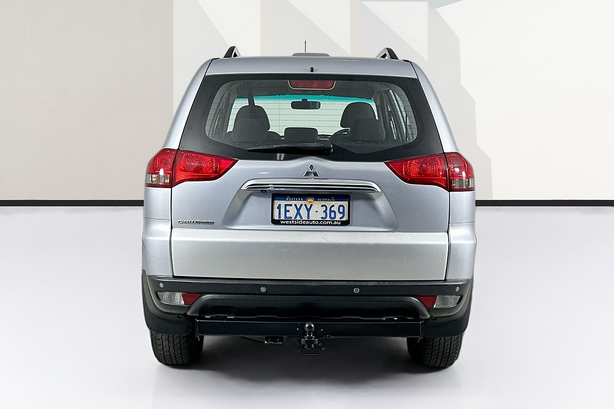 2015 Mitsubishi CHALLENGER (4x4) PC MY14