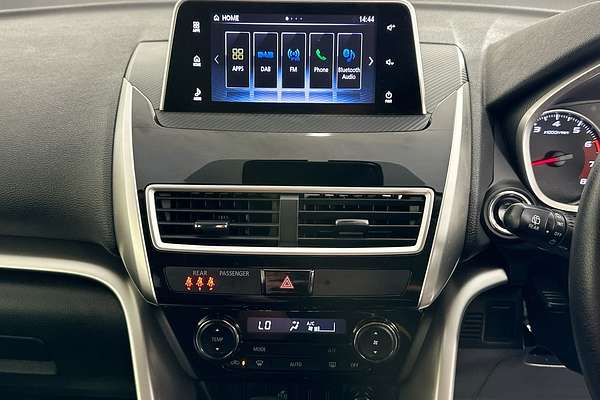 2018 Mitsubishi ECLIPSE CROSS LS (2WD) YA