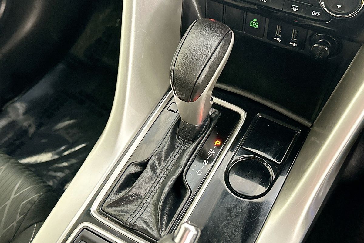 2020 Mitsubishi ECLIPSE CROSS ES (2WD) YA MY20