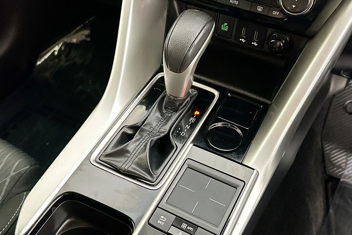 2018 Mitsubishi ECLIPSE CROSS LS (2WD) YA