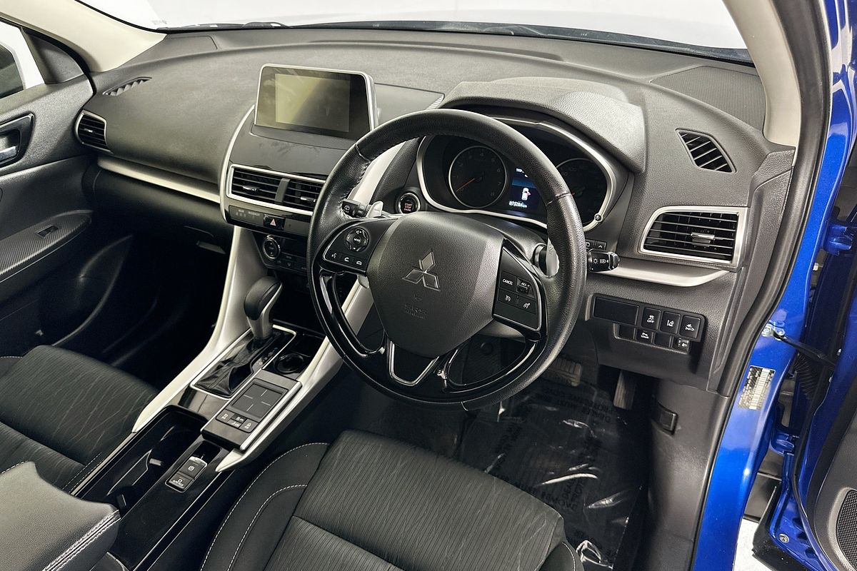 2018 Mitsubishi ECLIPSE CROSS LS (2WD) YA