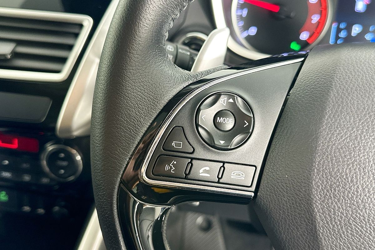 2018 Mitsubishi ECLIPSE CROSS EXCEED (2WD) YA