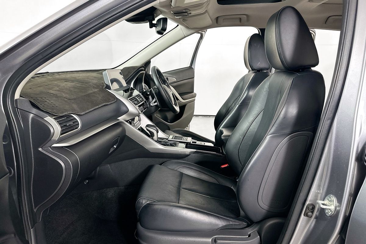 2018 Mitsubishi ECLIPSE CROSS EXCEED (2WD) YA