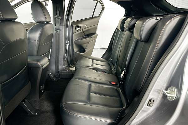 2018 Mitsubishi ECLIPSE CROSS EXCEED (2WD) YA