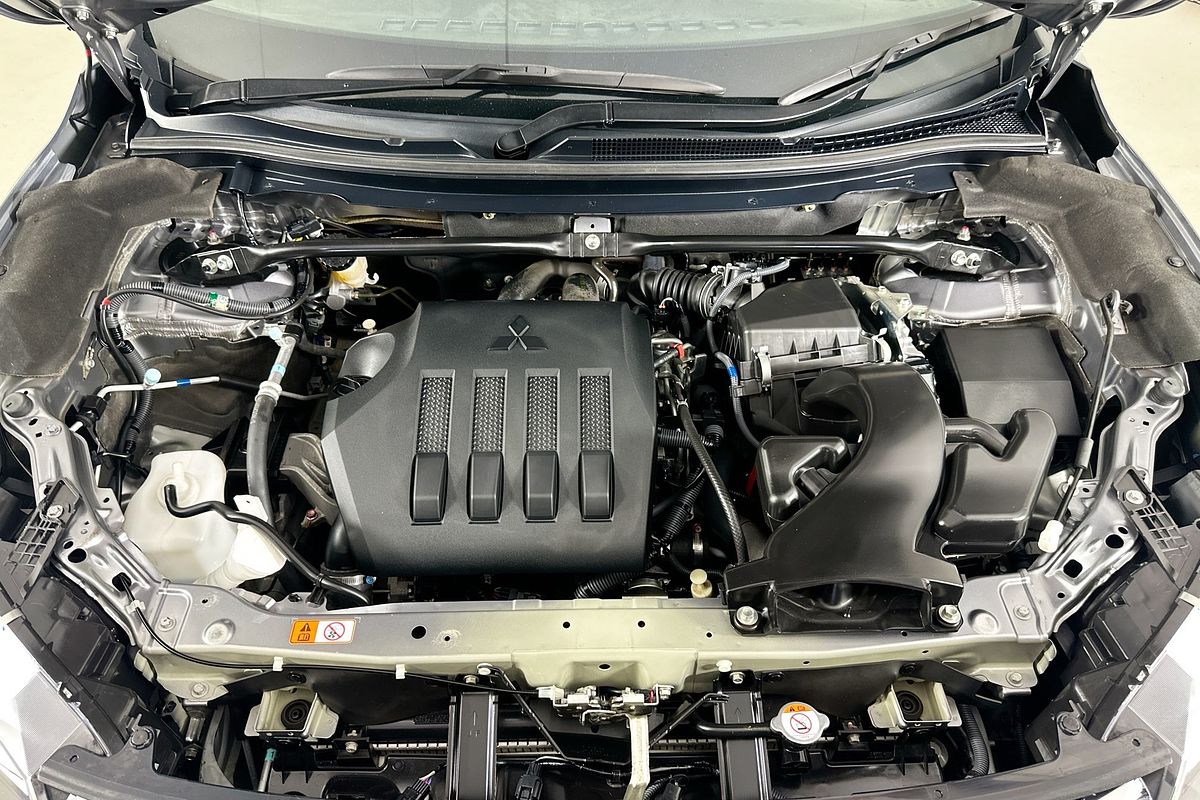 2018 Mitsubishi ECLIPSE CROSS EXCEED (2WD) YA