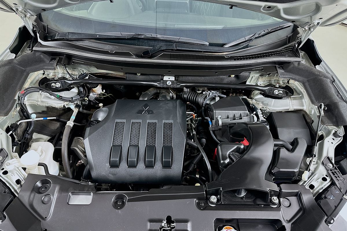 2020 Mitsubishi ECLIPSE CROSS ES (2WD) YA MY20