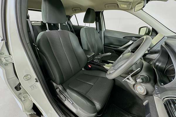 2024 Mitsubishi ECLIPSE CROSS ES YB