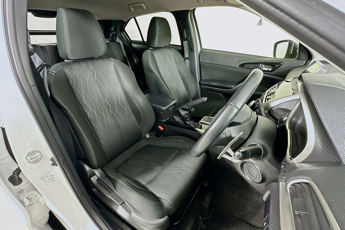 2019 Mitsubishi ECLIPSE CROSS BLACK EDITION (2WD) YA MY19