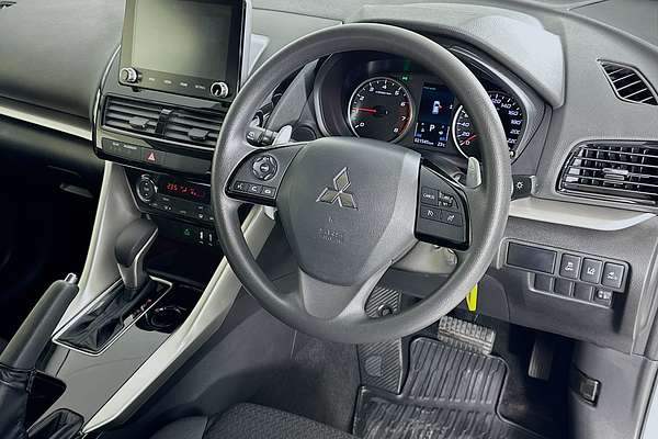 2024 Mitsubishi ECLIPSE CROSS ES YB