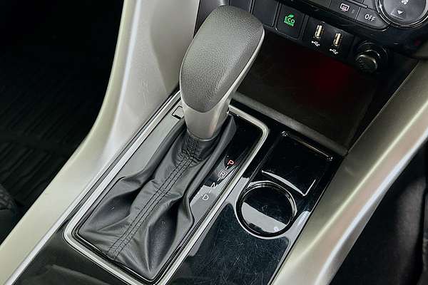 2024 Mitsubishi ECLIPSE CROSS ES YB