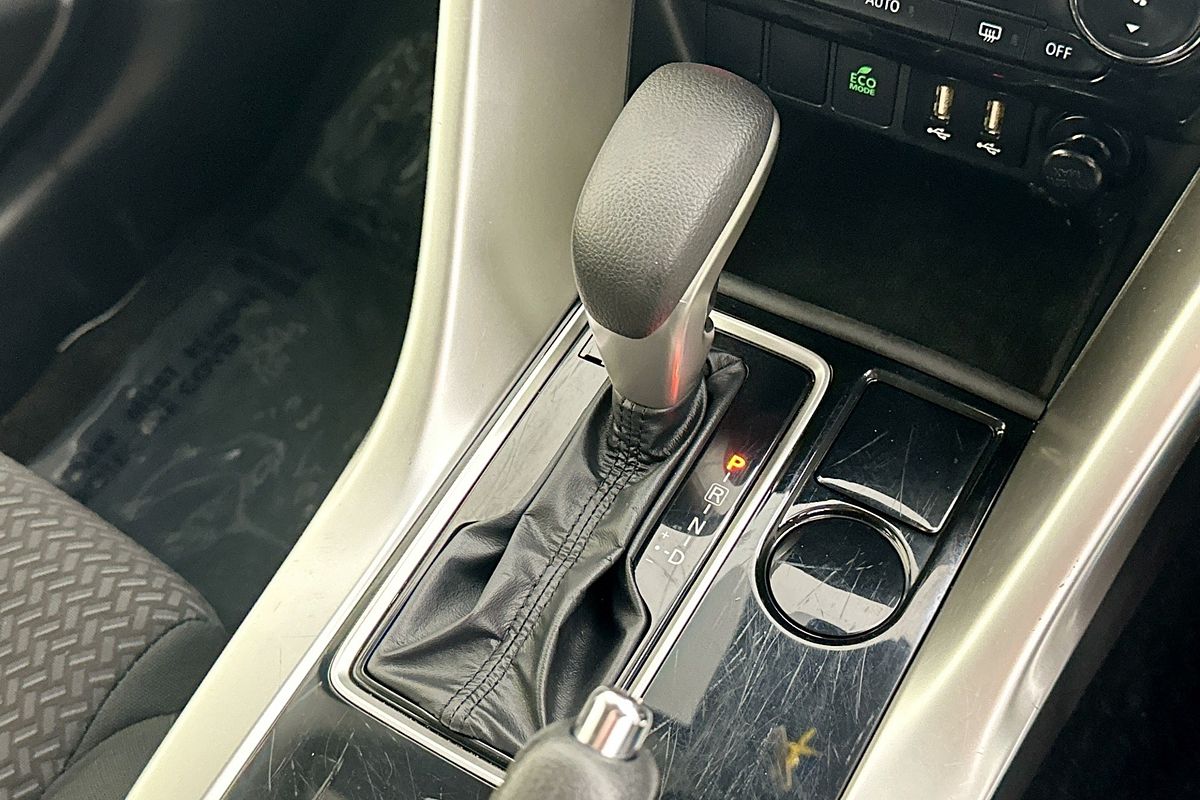 2023 Mitsubishi ECLIPSE CROSS ES (2WD) YB MY23