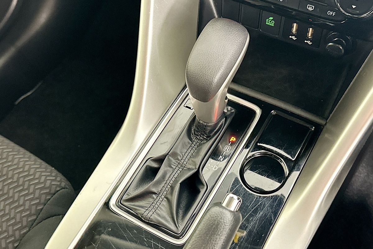 2023 Mitsubishi ECLIPSE CROSS ES (2WD) YB MY23