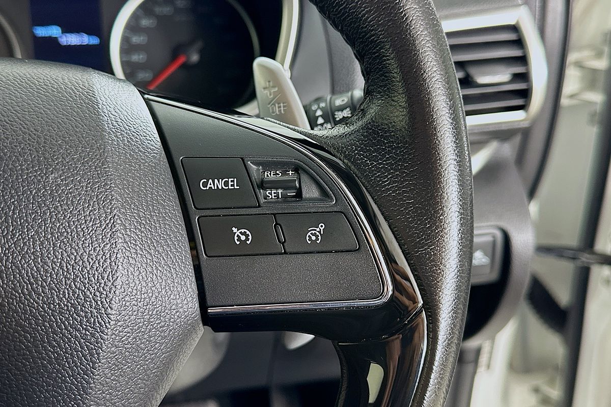 2018 Mitsubishi ECLIPSE CROSS LS (2WD) YA MY18