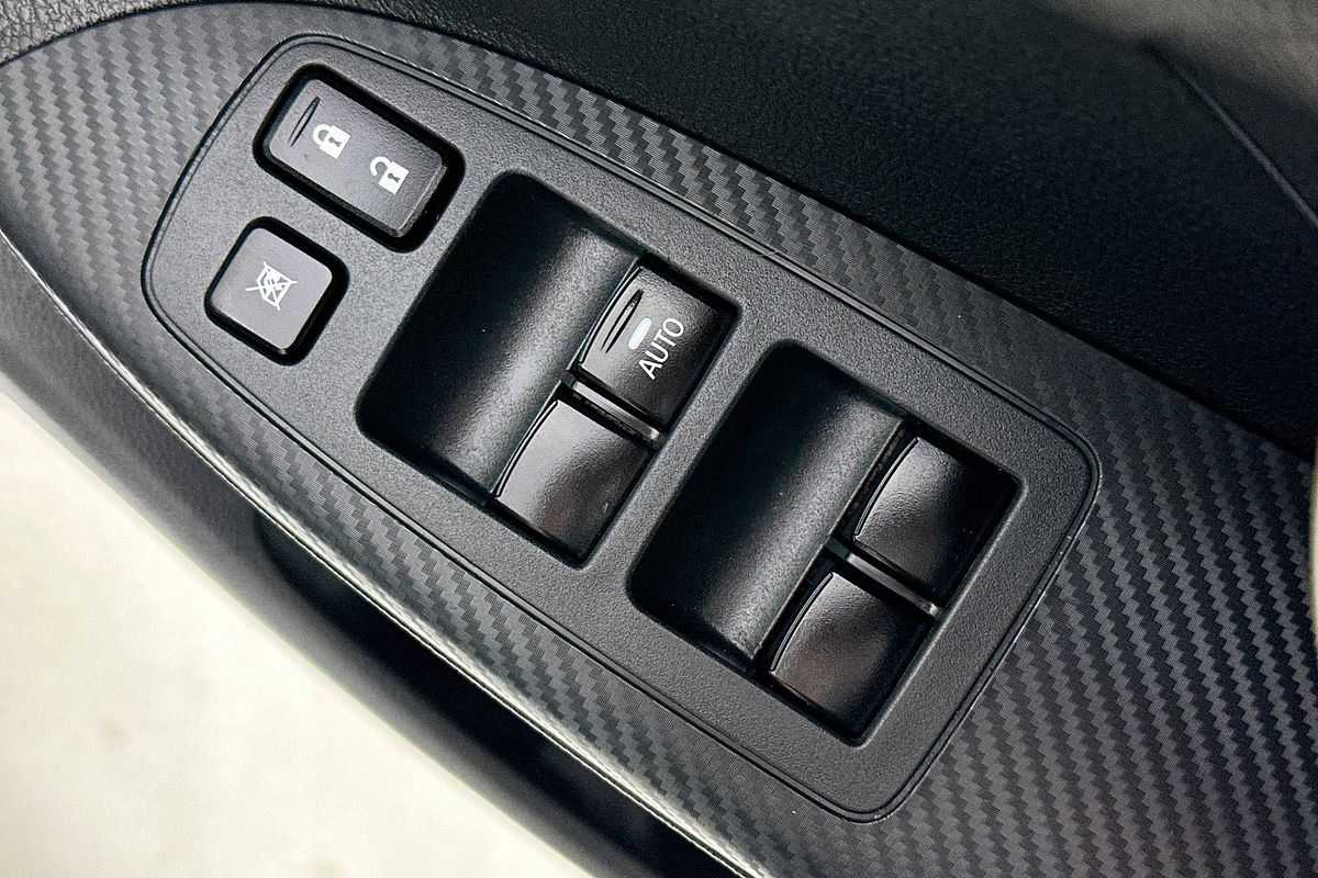 2023 Mitsubishi ECLIPSE CROSS ES (2WD) YB MY23