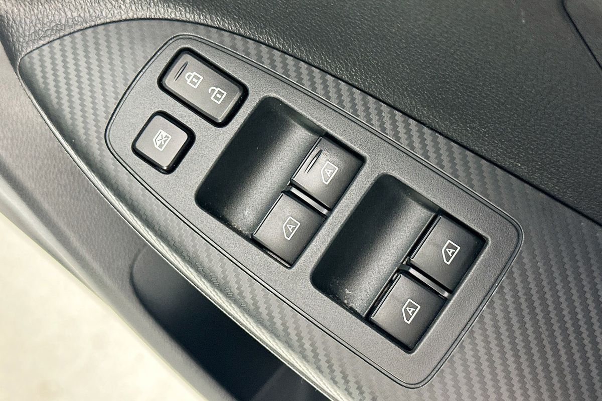 2024 Mitsubishi ECLIPSE CROSS LS (2WD) YB MY24