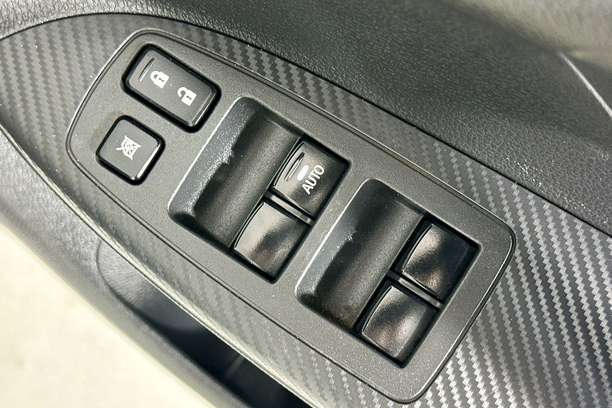 2018 Mitsubishi ECLIPSE CROSS EXCEED (AWD) YA