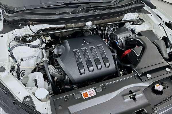 2024 Mitsubishi ECLIPSE CROSS ES YB