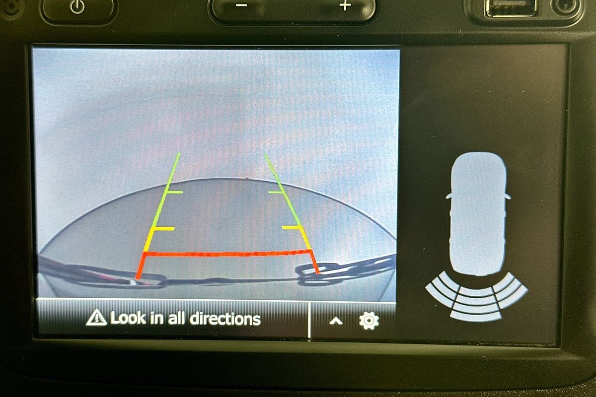 2021 Mitsubishi EXPRESS GLX SWB (MULTIMEDIA/NAVI) SN MY22 SWB