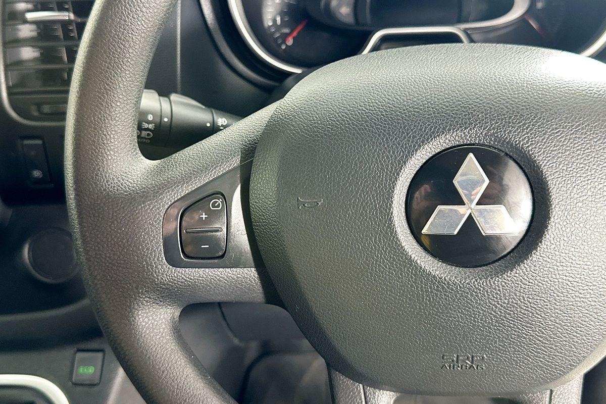 2021 Mitsubishi EXPRESS GLX SWB (MULTIMEDIA/NAVI) SN MY22 SWB