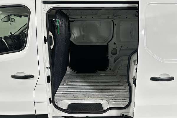 2021 Mitsubishi EXPRESS GLX SWB (MULTIMEDIA/NAVI) SN MY22 SWB