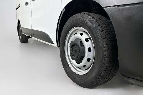 2021 Mitsubishi EXPRESS GLX SWB (MULTIMEDIA/NAVI) SN MY22 SWB