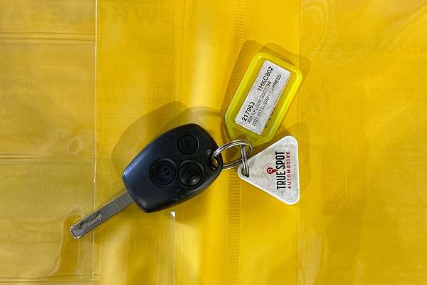 2021 Mitsubishi EXPRESS GLX SWB (MULTIMEDIA/NAVI) SN MY22 SWB