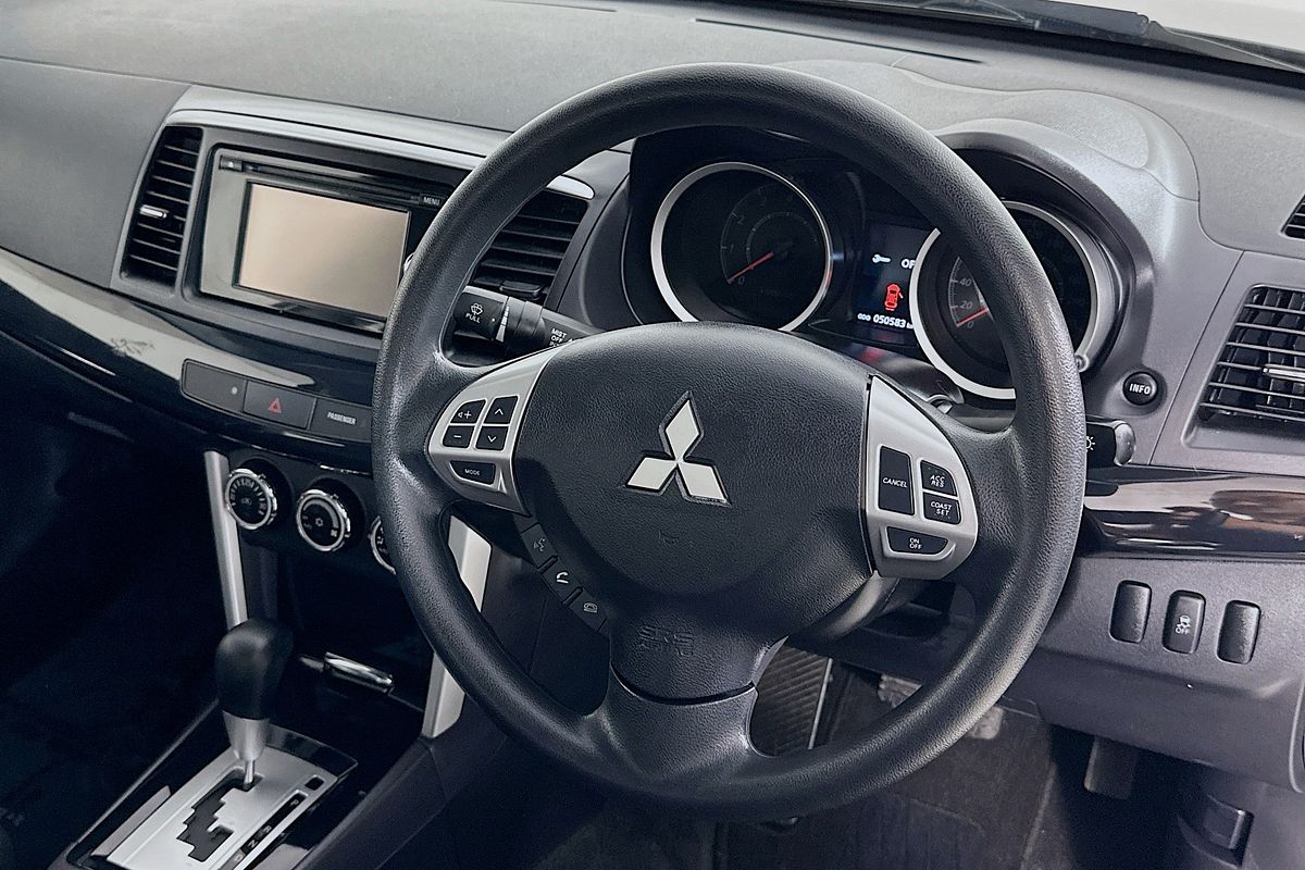 2017 Mitsubishi LANCER ES SPORT CF MY17