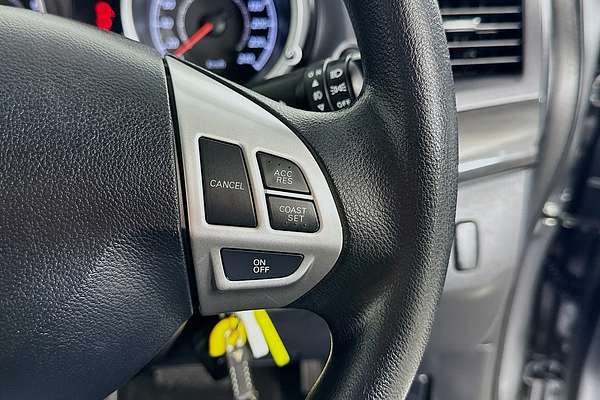 2017 Mitsubishi LANCER ES SPORT CF MY17