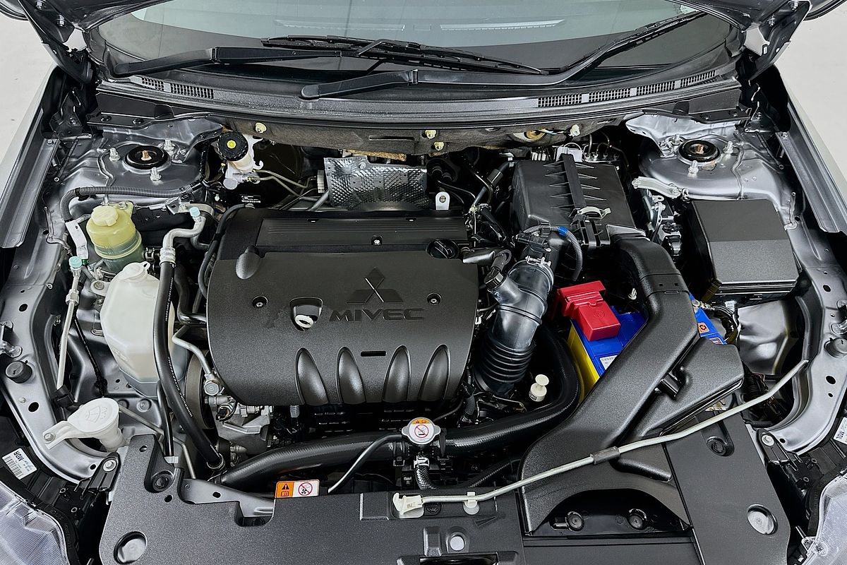 2017 Mitsubishi LANCER ES SPORT CF MY17