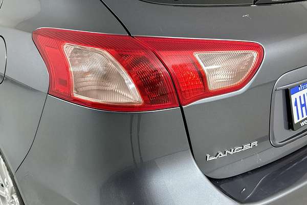 2011 Mitsubishi Lancer SX CJ
