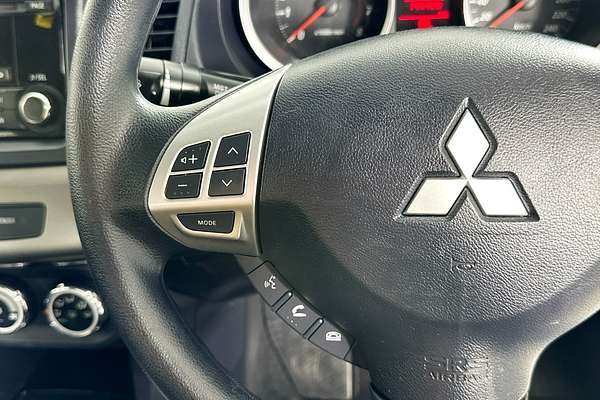 2015 Mitsubishi LANCER ES SPORT CJ MY15