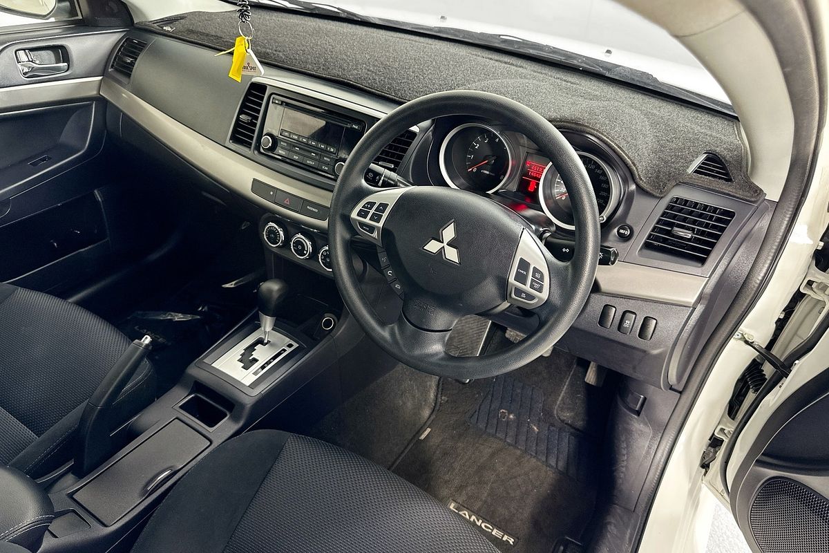 2015 Mitsubishi LANCER ES SPORT CJ MY15