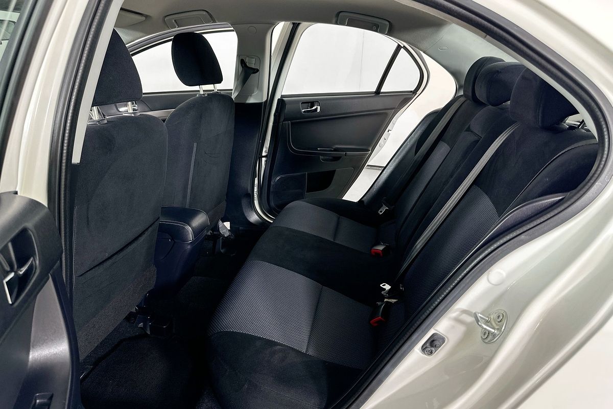 2015 Mitsubishi LANCER ES SPORT CJ MY15