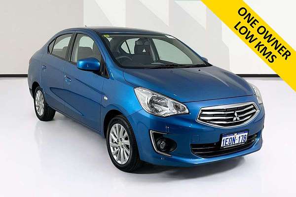 2014 Mitsubishi MIRAGE ES LA