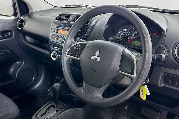 2015 Mitsubishi Mirage ES LA