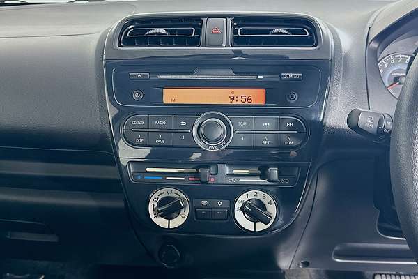 2015 Mitsubishi Mirage ES LA