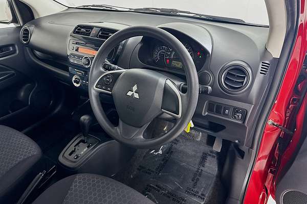 2015 Mitsubishi Mirage ES LA