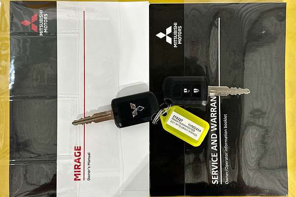 2021 Mitsubishi MIRAGE ES LB MY22